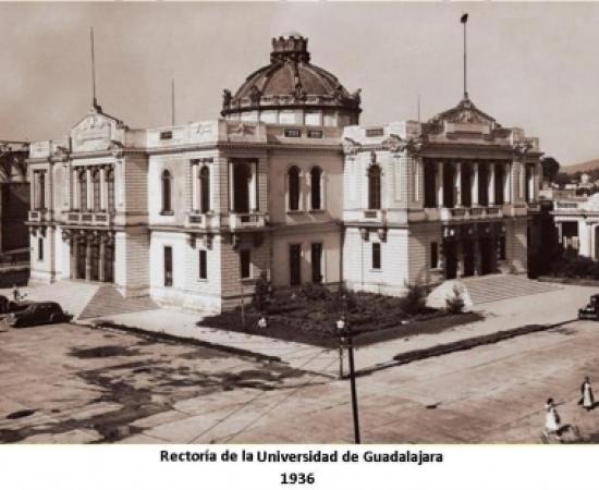 Fachada del Paraninfo de la Universidad de Guadalajara tomada en 1936